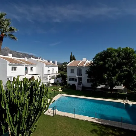 Charming Alohavista 4 Bed And Walk To Rdr293 *