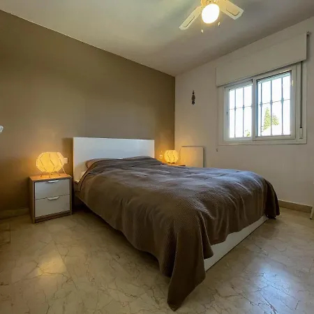 Charming Alohavista 4 Bed And Walk To Rdr293 *